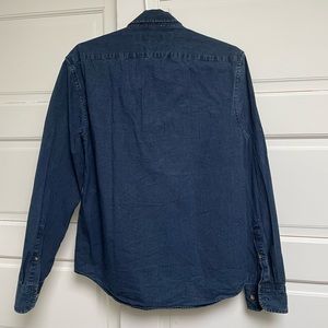 Untucked slim fit banana republic shirt